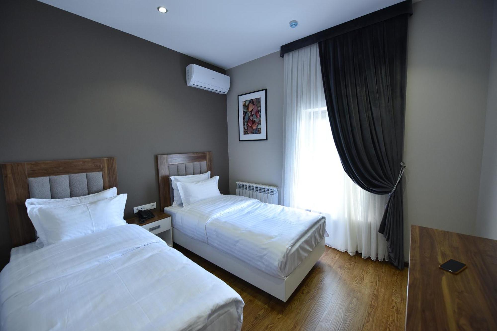 Sato Hotel Tashkent Exterior photo